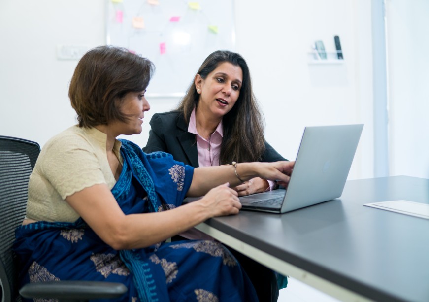 মার্কেটপ্লেসে নারী: সমন্বিতকরণ, স্থানিক ন্যায়বিচার এবং শহরের অধিকার  